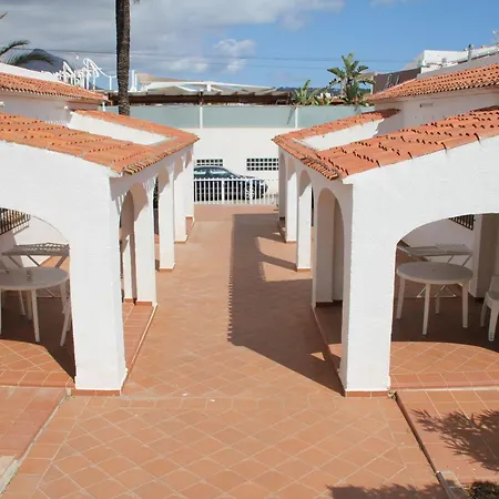 Hotel El Arenal 4*