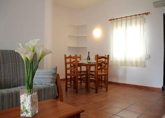 Bungalows El Arenal 4*