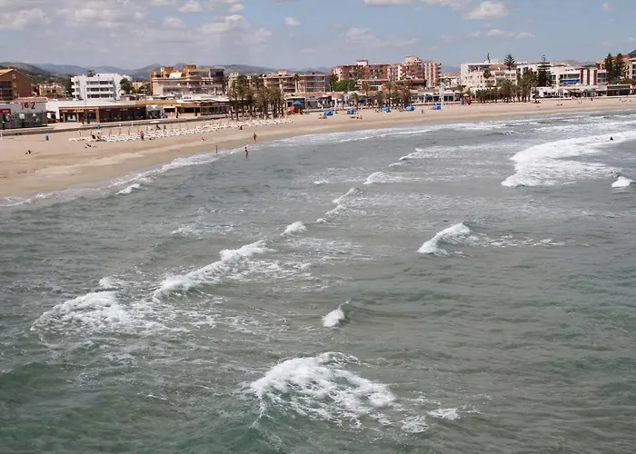 Bungalows El Arenal 4*