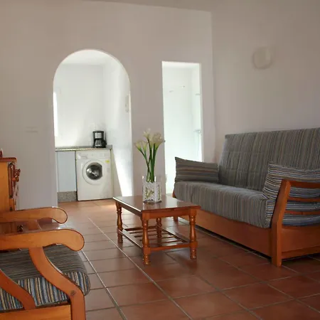 Bungalows El Arenal 호텔